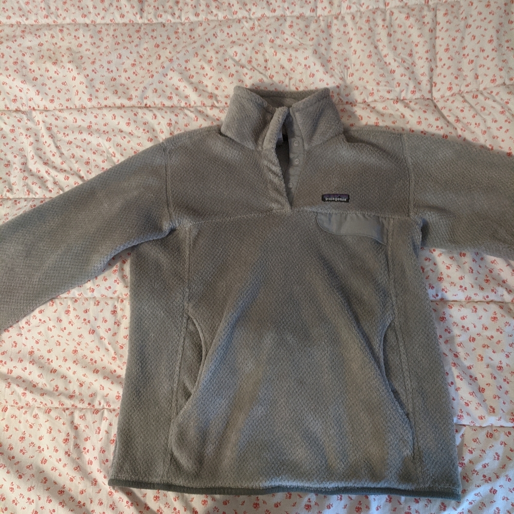 Patagonia Grey 1/4 Zip Women's Medium